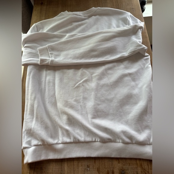 NWOT Calvin Klein Classic White Crewneck Sweater - Picture 6 of 6